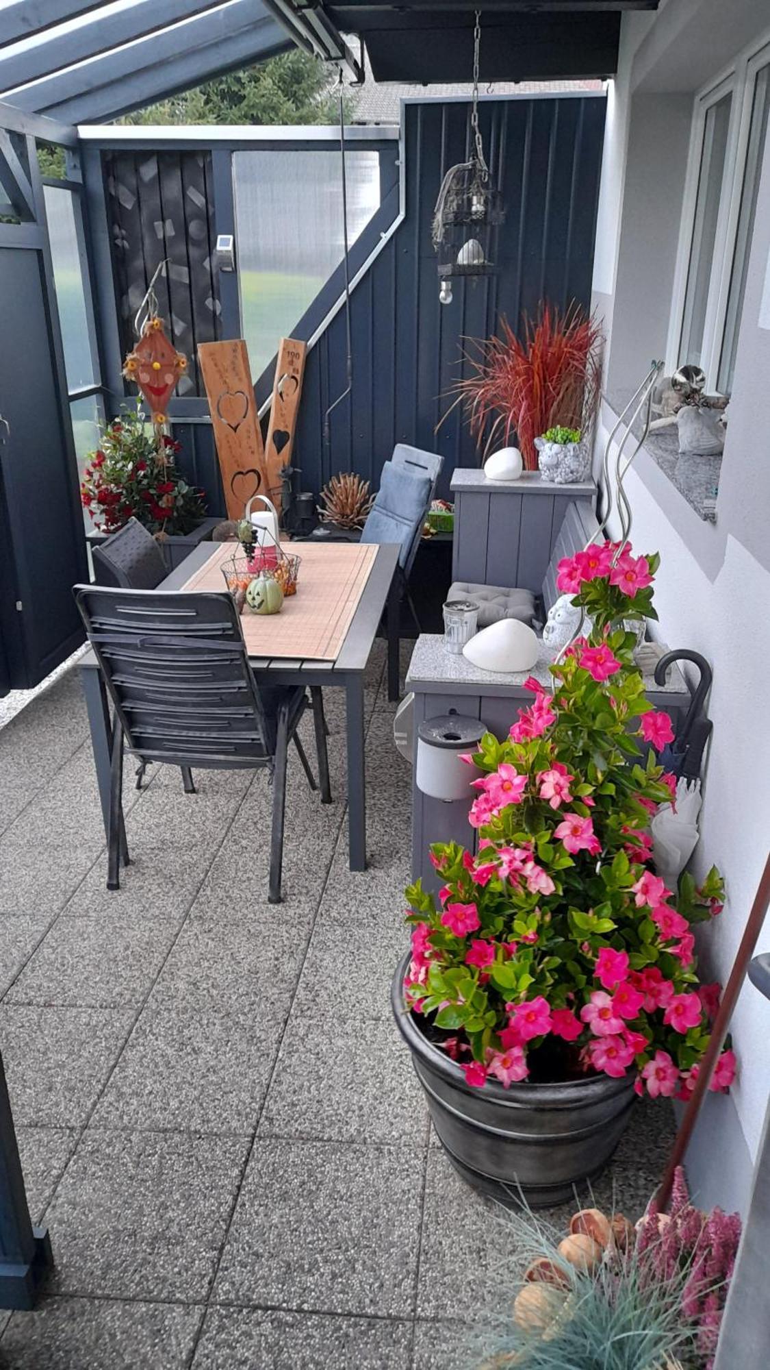 Haus Fini Apartment Langenfeld Luaran gambar