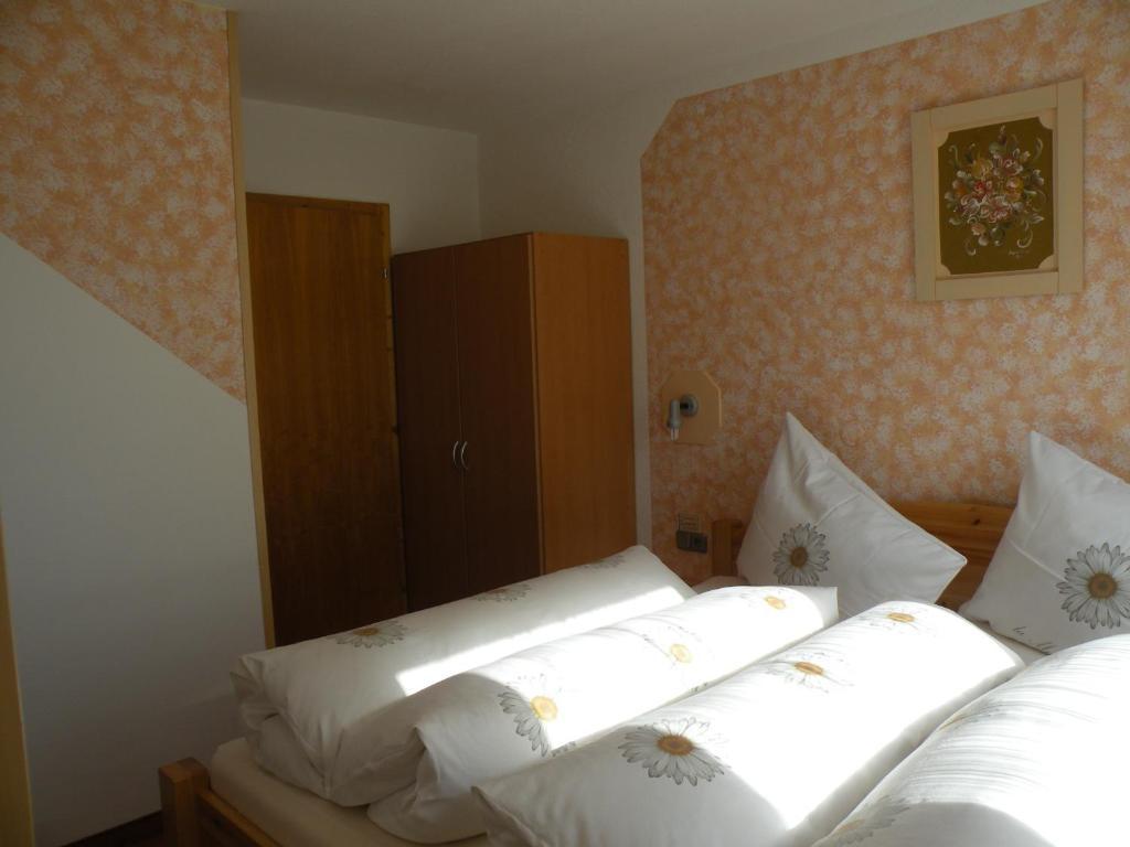 Haus Fini Apartment Langenfeld Luaran gambar
